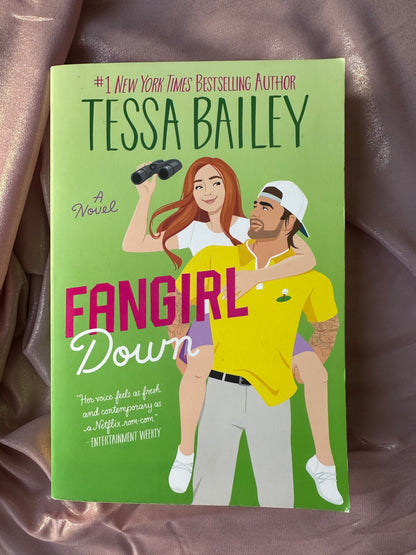 Fangirl Down