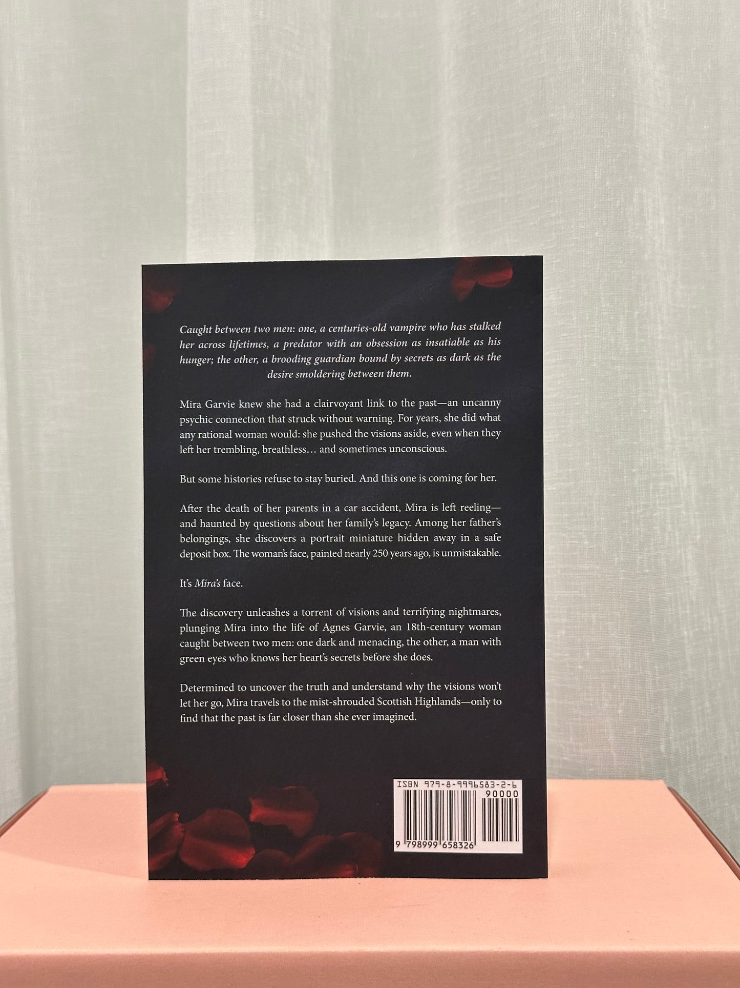 A Memory Not Mine (Book 1: Sanguis Amantium)