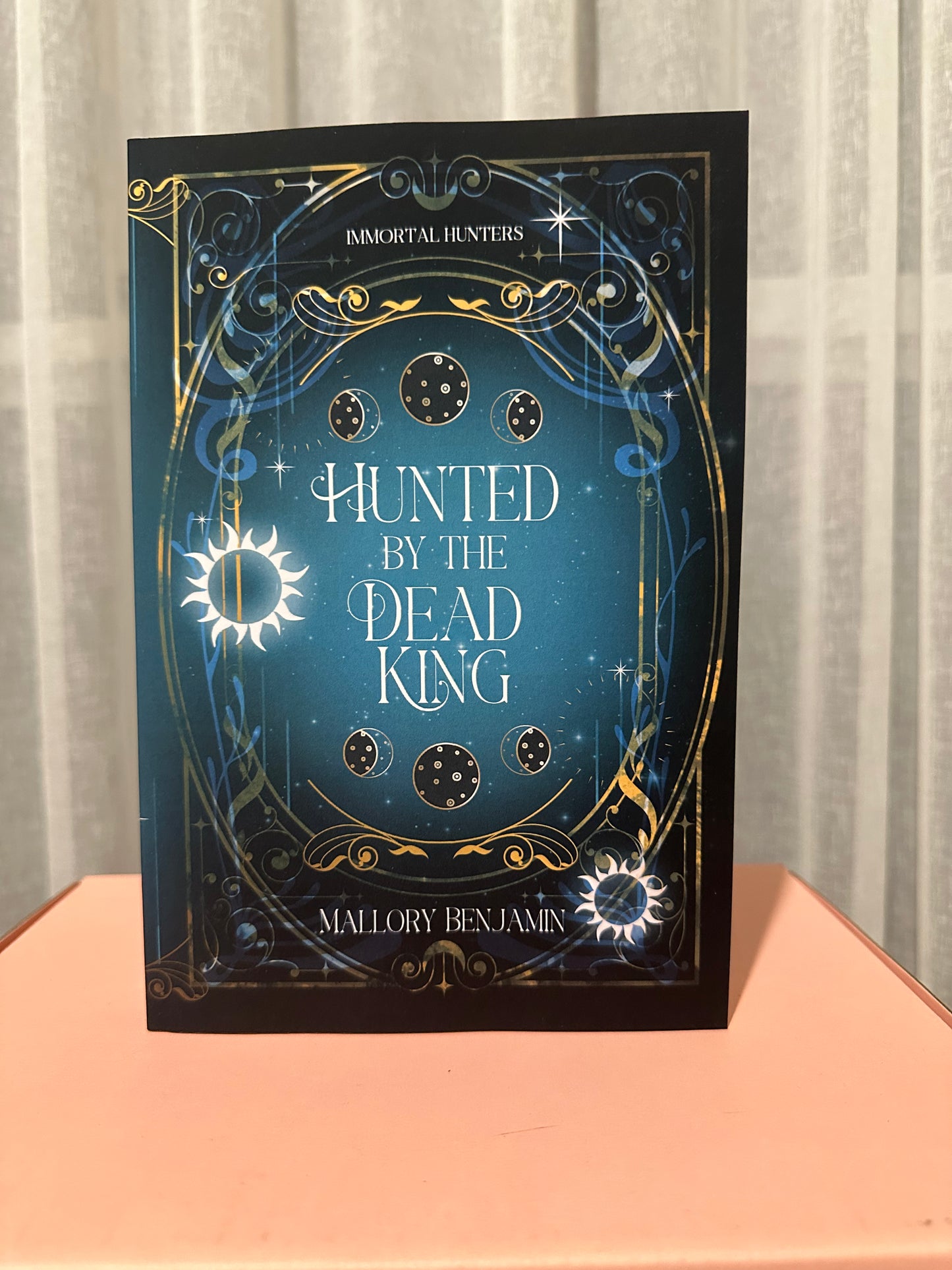 Hunted by the Dead King (Immortal Hunters Series)